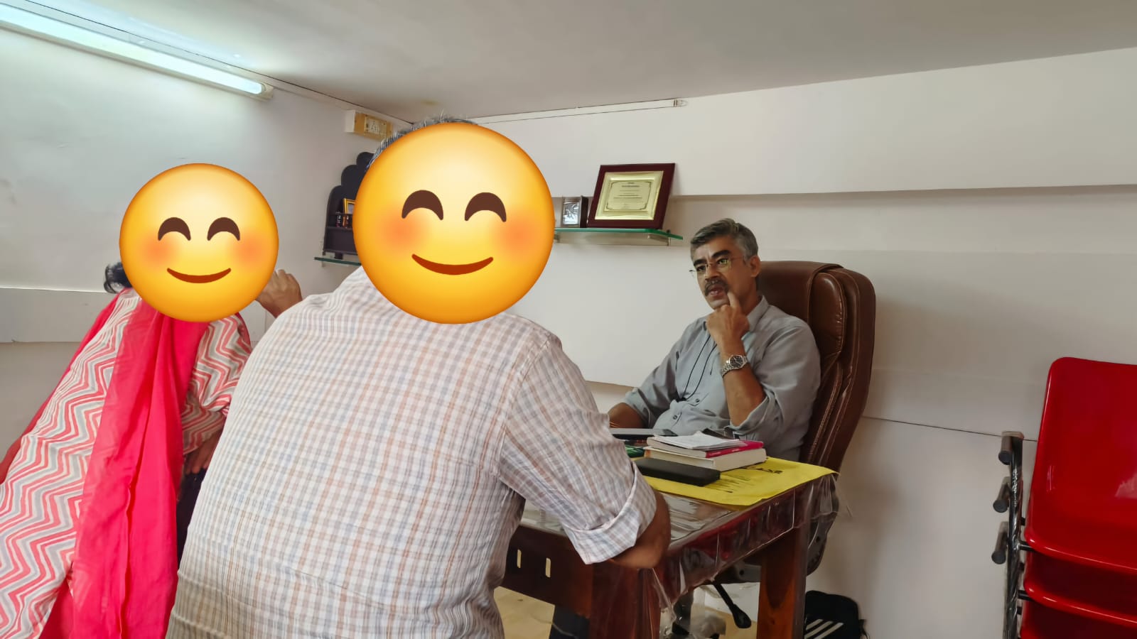 Personal consultation at the Mulund West office